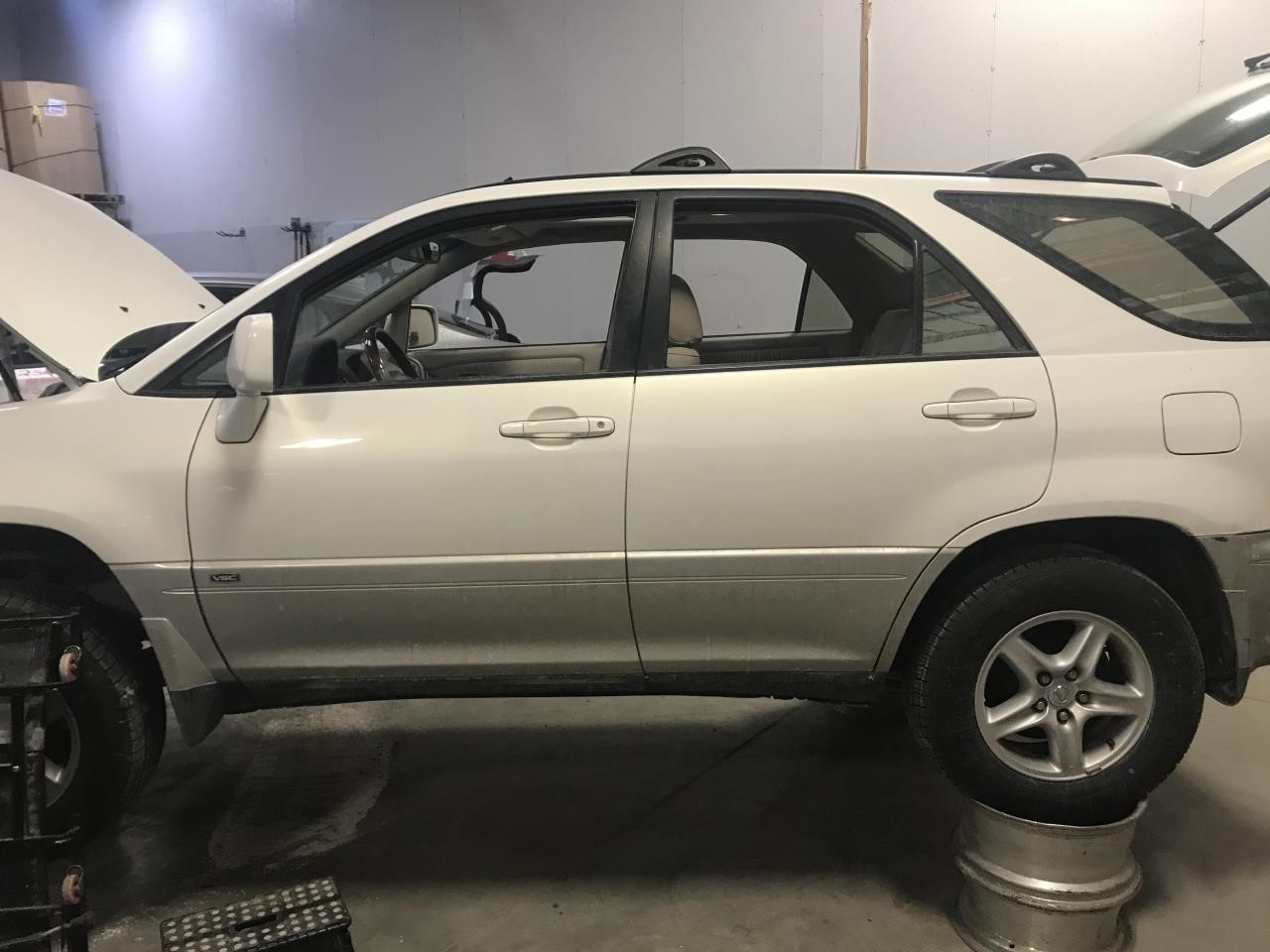https://f005.backblazeb2.com/file/img-partshotlines-com/Inventory/MA340/Vehicle/114191_03.jpg