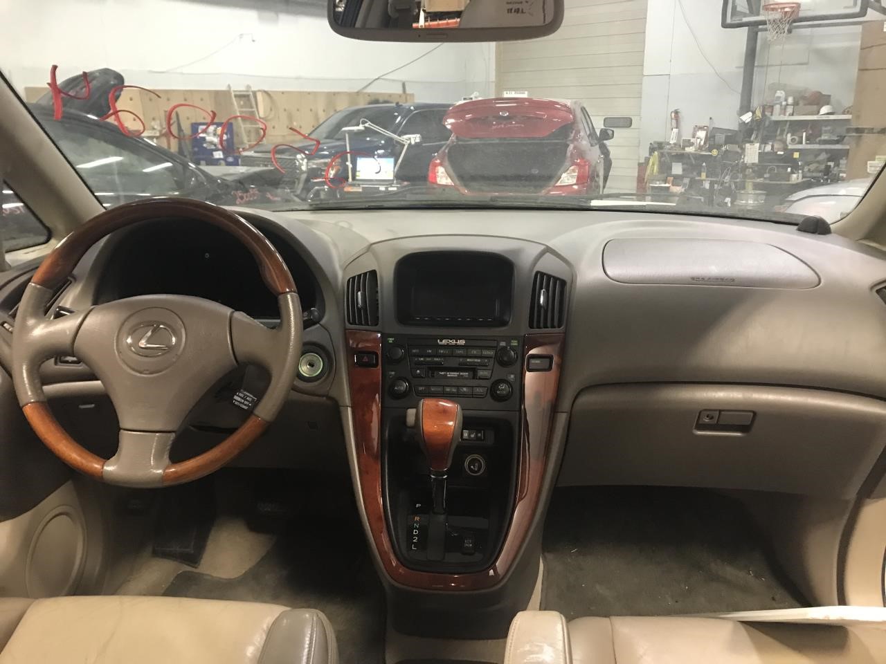 https://f005.backblazeb2.com/file/img-partshotlines-com/Inventory/MA340/Vehicle/114191_11.jpg