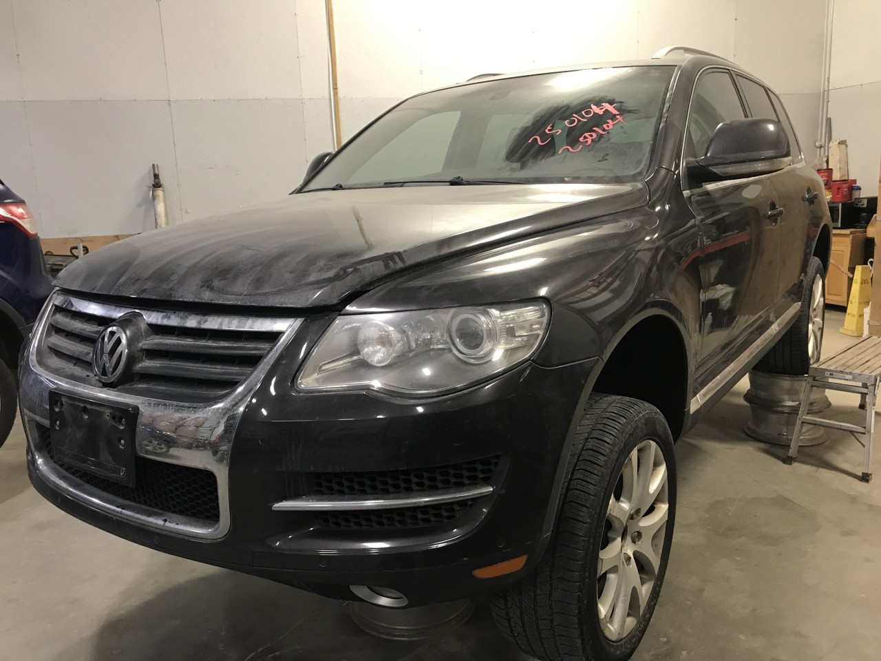 https://f005.backblazeb2.com/file/img-partshotlines-com/Inventory/MA340/Vehicle/114496_08.jpg