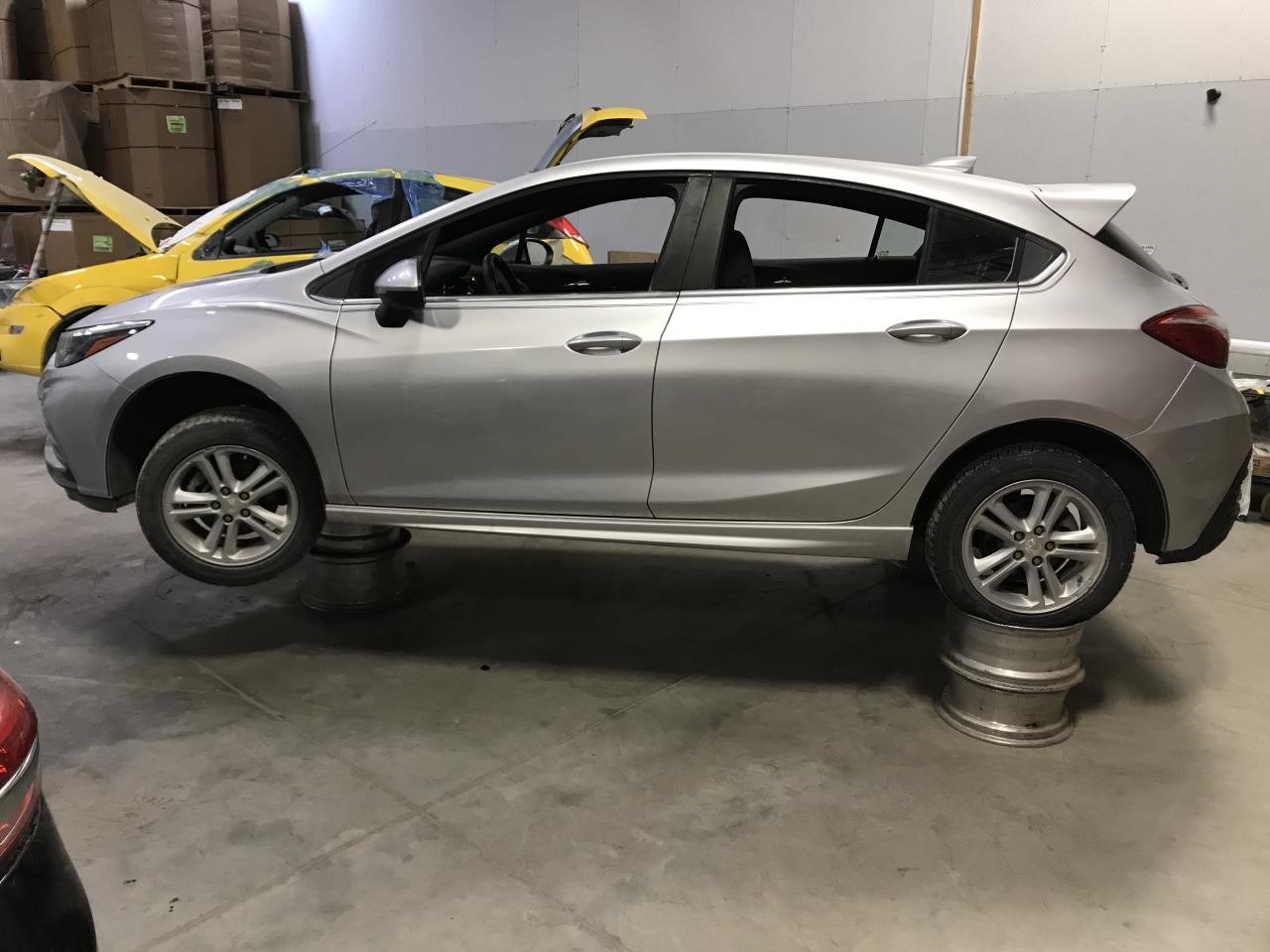 https://f005.backblazeb2.com/file/img-partshotlines-com/Inventory/MA340/Vehicle/114592_07.jpg