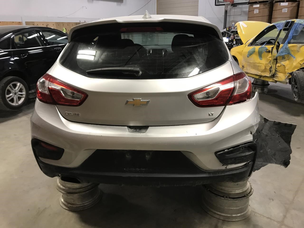 https://f005.backblazeb2.com/file/img-partshotlines-com/Inventory/MA340/Vehicle/114592_12.jpg