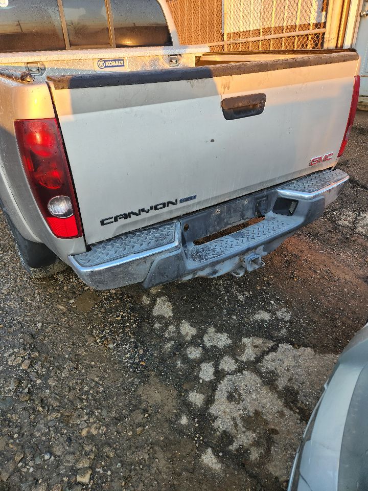 https://f005.backblazeb2.com/file/img-partshotlines-com/Inventory/MA385/Vehicle/10031_08.jpg
