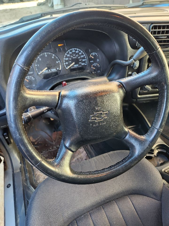 https://f005.backblazeb2.com/file/img-partshotlines-com/Inventory/MA385/Vehicle/10054_10.jpg