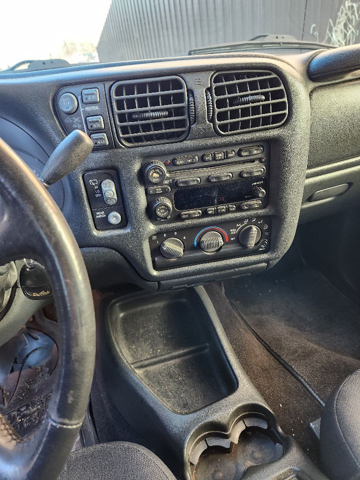 https://f005.backblazeb2.com/file/img-partshotlines-com/Inventory/MA385/Vehicle/10054_11.jpg