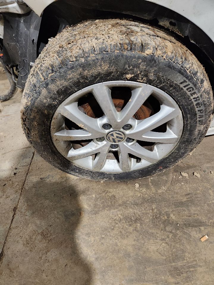 https://f005.backblazeb2.com/file/img-partshotlines-com/Inventory/MA385/Vehicle/10070_02.jpg