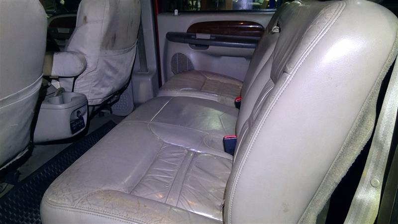 https://f005.backblazeb2.com/file/img-partshotlines-com/Inventory/MA385/Vehicle/10076_11.jpg