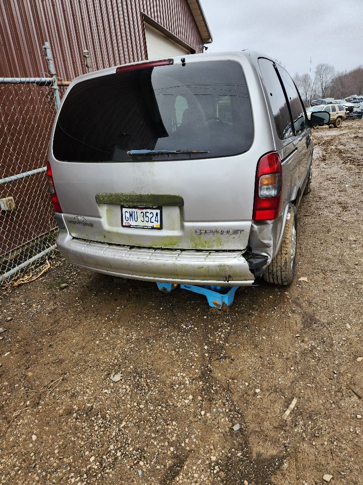 https://f005.backblazeb2.com/file/img-partshotlines-com/Inventory/MA385/Vehicle/10133_01.jpg