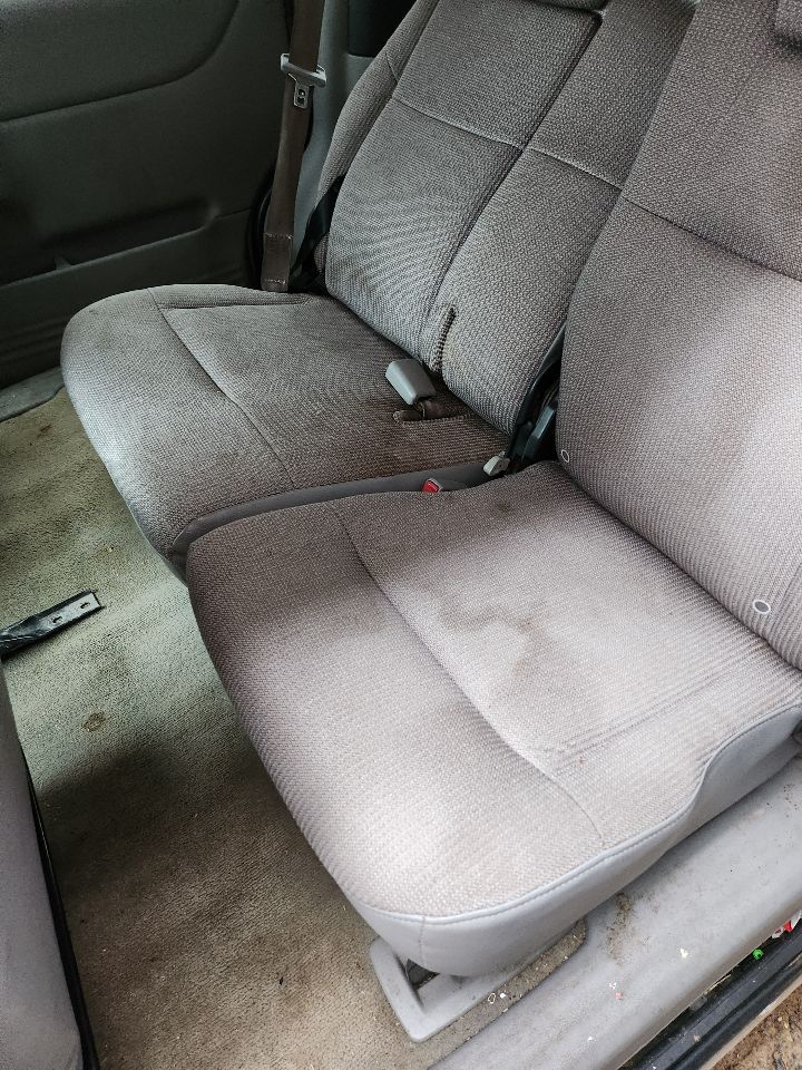 https://f005.backblazeb2.com/file/img-partshotlines-com/Inventory/MA385/Vehicle/10133_11.jpg