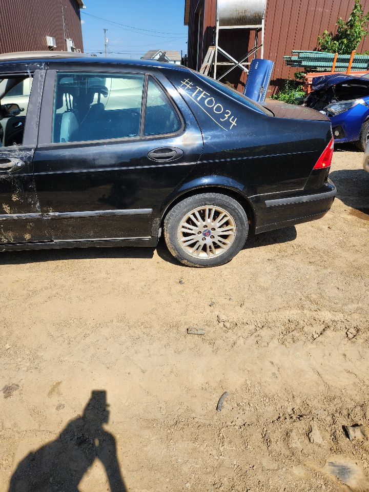 https://f005.backblazeb2.com/file/img-partshotlines-com/Inventory/MA385/Vehicle/10194_04.jpg