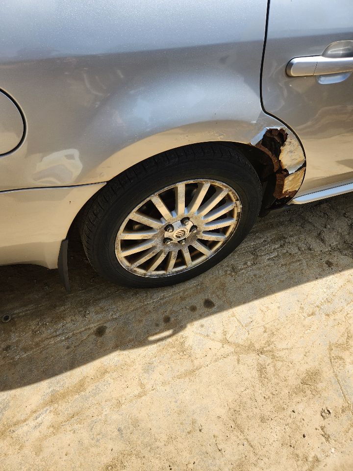 https://f005.backblazeb2.com/file/img-partshotlines-com/Inventory/MA385/Vehicle/10211_02.jpg