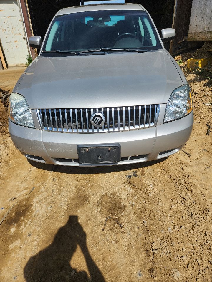 https://f005.backblazeb2.com/file/img-partshotlines-com/Inventory/MA385/Vehicle/10211_05.jpg