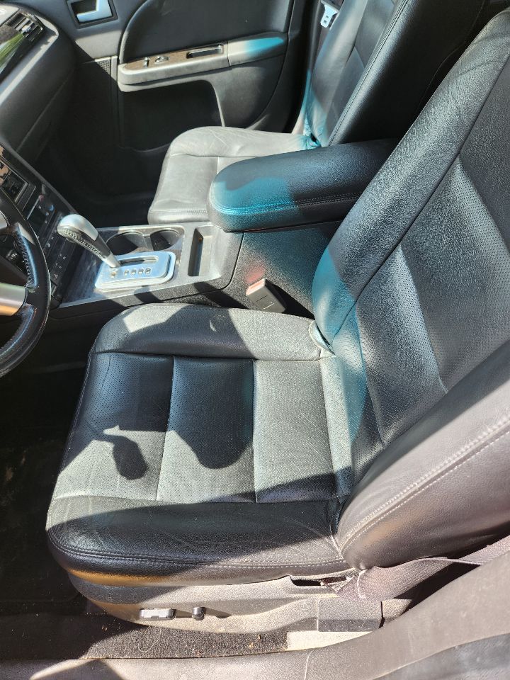 https://f005.backblazeb2.com/file/img-partshotlines-com/Inventory/MA385/Vehicle/10211_09.jpg