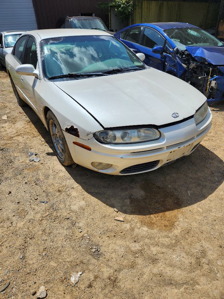 https://f005.backblazeb2.com/file/img-partshotlines-com/Inventory/MA385/Vehicle/10245_01.jpg