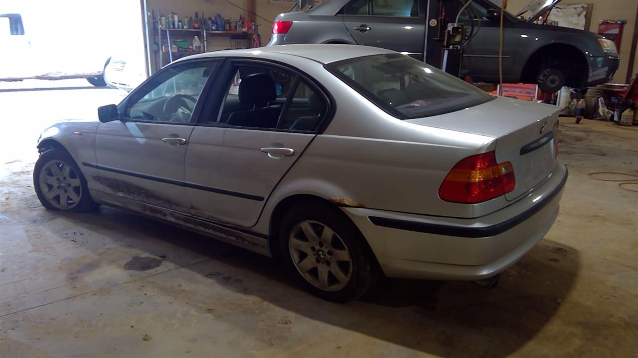 https://f005.backblazeb2.com/file/img-partshotlines-com/Inventory/MA385/Vehicle/10252_04.jpg