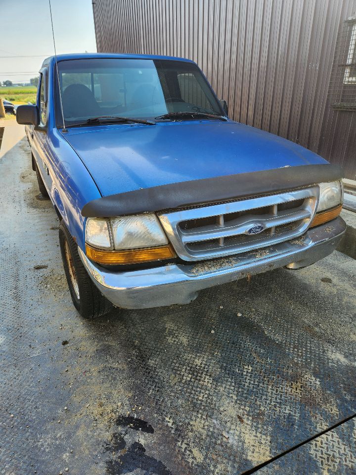 https://f005.backblazeb2.com/file/img-partshotlines-com/Inventory/MA385/Vehicle/10278_07.jpg