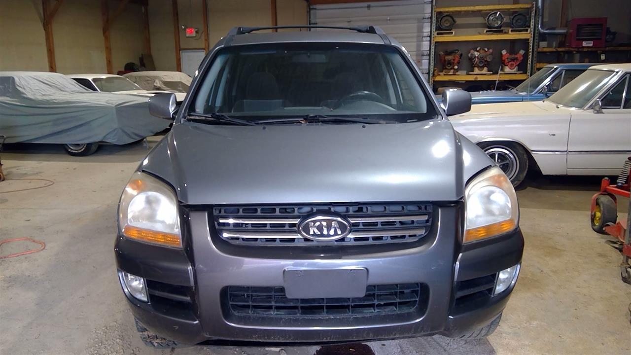 https://f005.backblazeb2.com/file/img-partshotlines-com/Inventory/MA385/Vehicle/10295_02.jpg