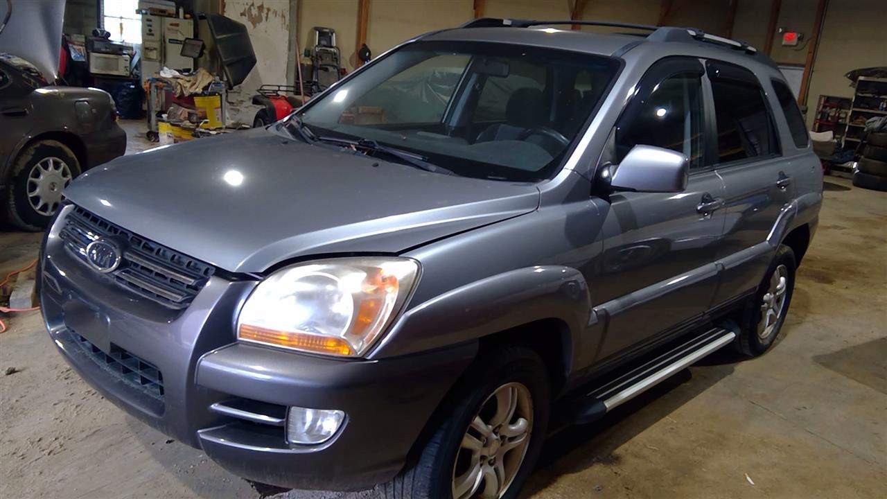 https://f005.backblazeb2.com/file/img-partshotlines-com/Inventory/MA385/Vehicle/10295_03.jpg