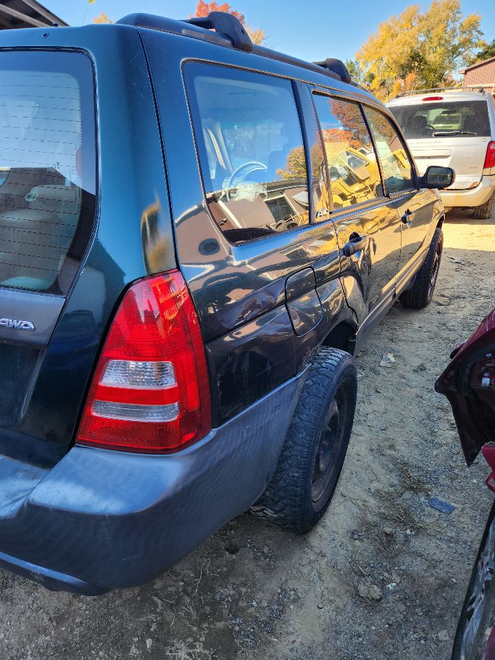 https://f005.backblazeb2.com/file/img-partshotlines-com/Inventory/MA385/Vehicle/10322_05.jpg