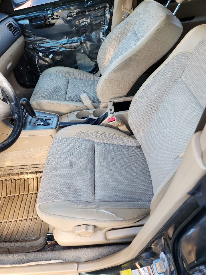 https://f005.backblazeb2.com/file/img-partshotlines-com/Inventory/MA385/Vehicle/10322_06.jpg