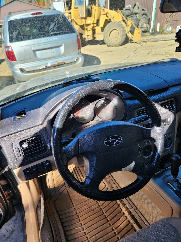 https://f005.backblazeb2.com/file/img-partshotlines-com/Inventory/MA385/Vehicle/10322_07.jpg
