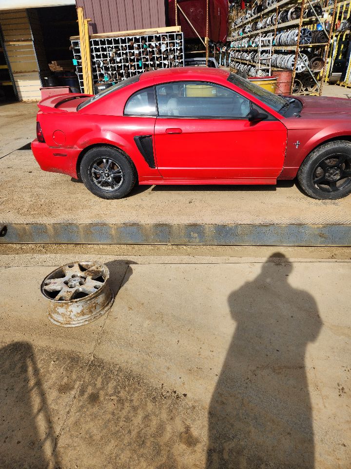 https://f005.backblazeb2.com/file/img-partshotlines-com/Inventory/MA385/Vehicle/10333_01.jpg