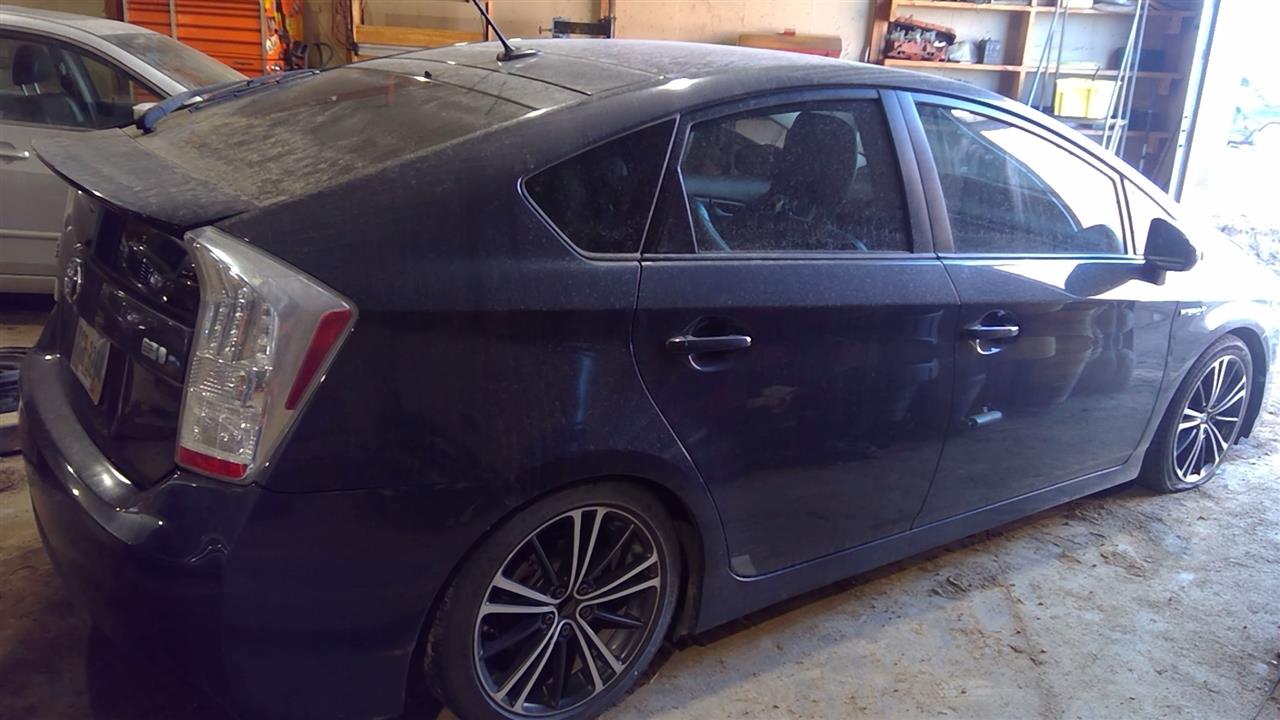 https://f005.backblazeb2.com/file/img-partshotlines-com/Inventory/MA385/Vehicle/10417_06.jpg