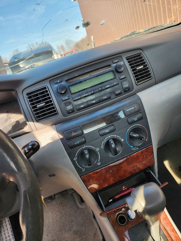 https://f005.backblazeb2.com/file/img-partshotlines-com/Inventory/MA385/Vehicle/10418_11.jpg