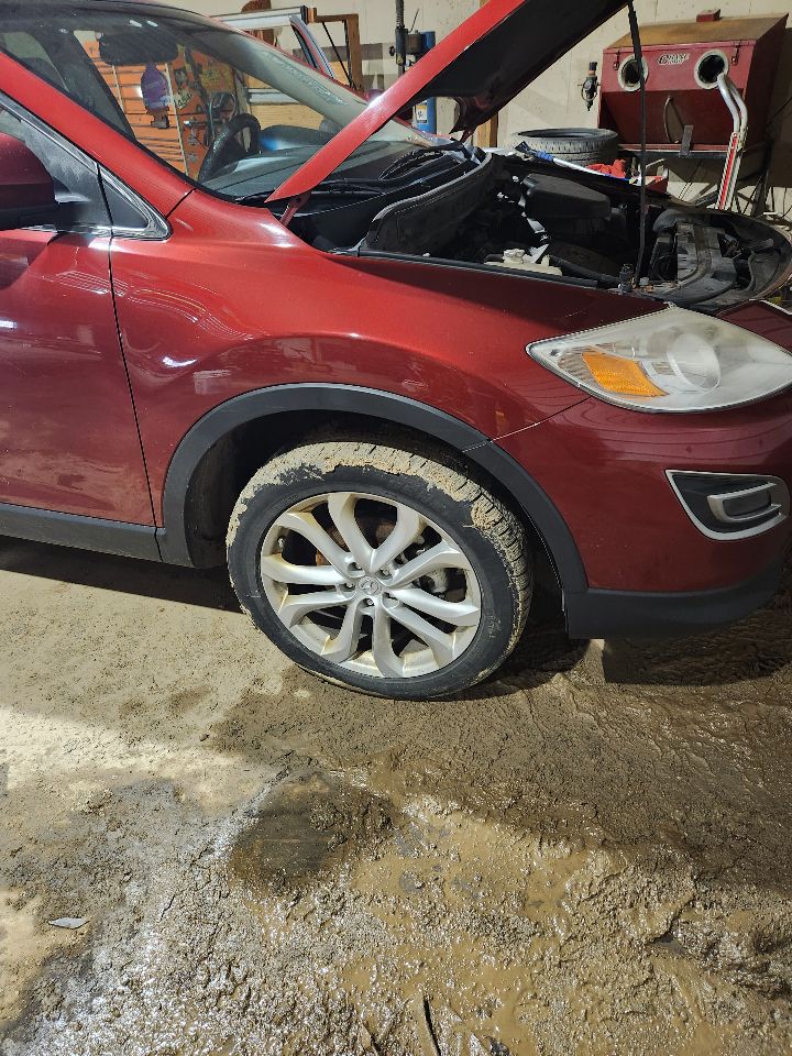 https://f005.backblazeb2.com/file/img-partshotlines-com/Inventory/MA385/Vehicle/10435_01.jpg