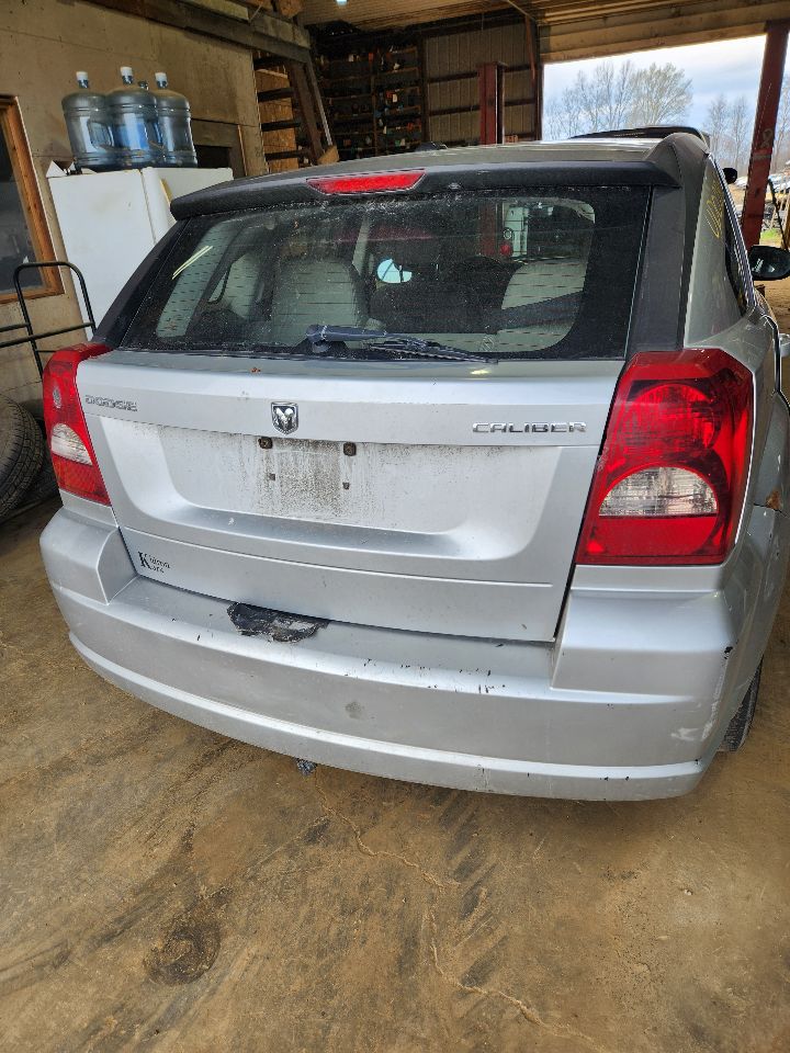 https://f005.backblazeb2.com/file/img-partshotlines-com/Inventory/MA385/Vehicle/10436_06.jpg