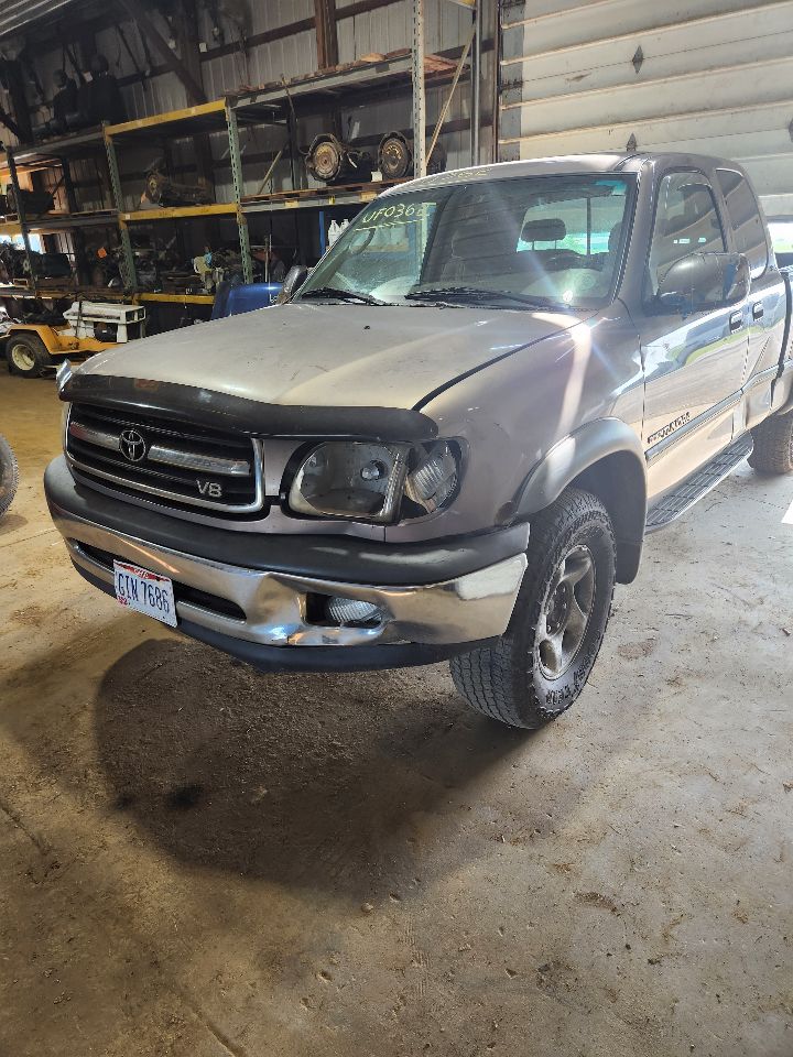 https://f005.backblazeb2.com/file/img-partshotlines-com/Inventory/MA385/Vehicle/10510_01.jpg