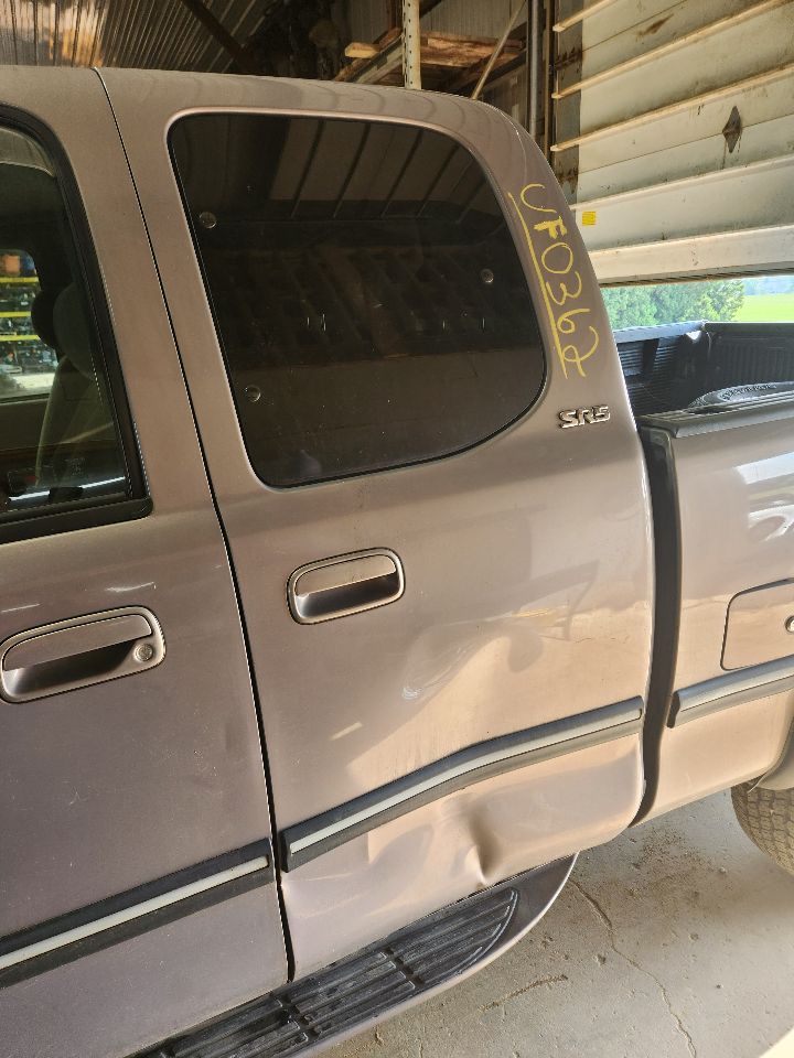https://f005.backblazeb2.com/file/img-partshotlines-com/Inventory/MA385/Vehicle/10510_03.jpg