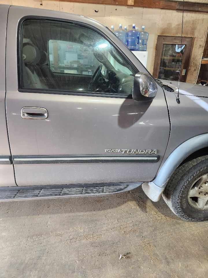 https://f005.backblazeb2.com/file/img-partshotlines-com/Inventory/MA385/Vehicle/10510_10.jpg