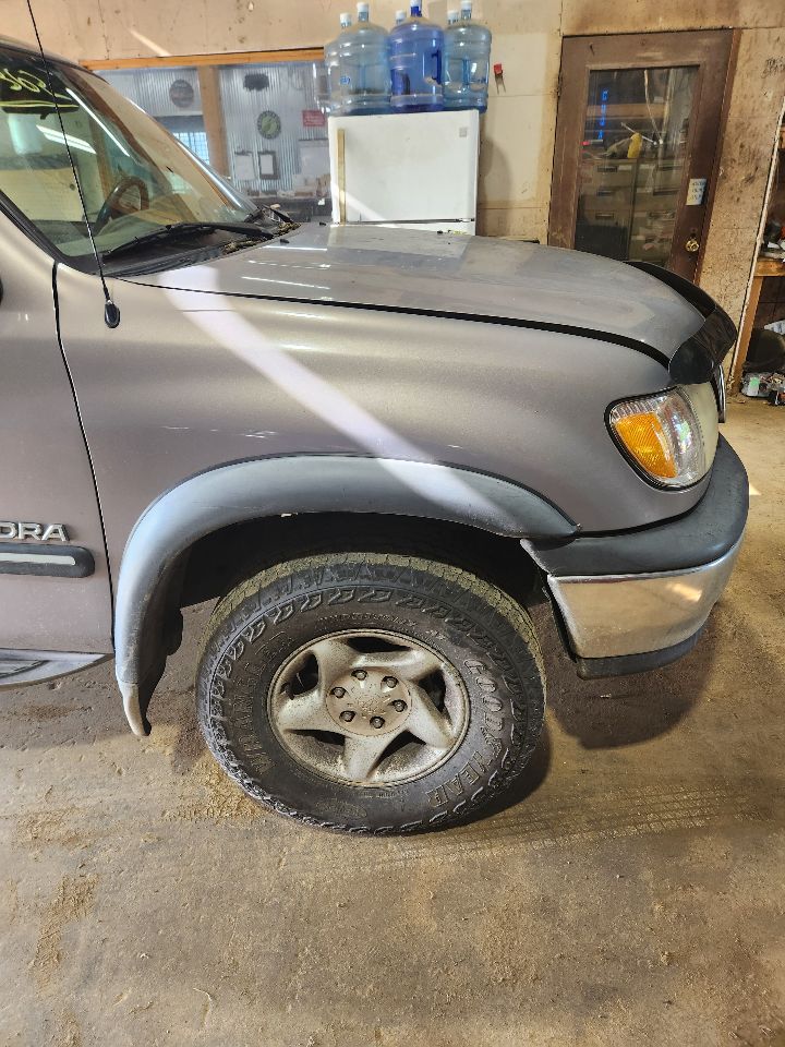https://f005.backblazeb2.com/file/img-partshotlines-com/Inventory/MA385/Vehicle/10510_11.jpg