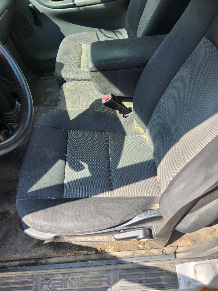 https://f005.backblazeb2.com/file/img-partshotlines-com/Inventory/MA385/Vehicle/10515_07.jpg