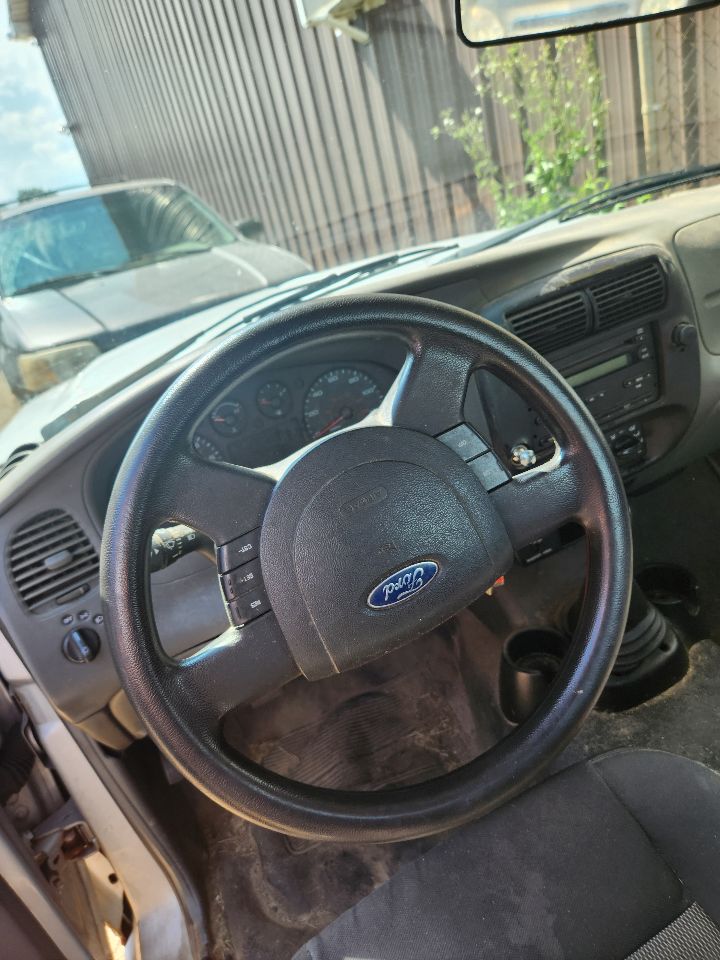 https://f005.backblazeb2.com/file/img-partshotlines-com/Inventory/MA385/Vehicle/10515_08.jpg
