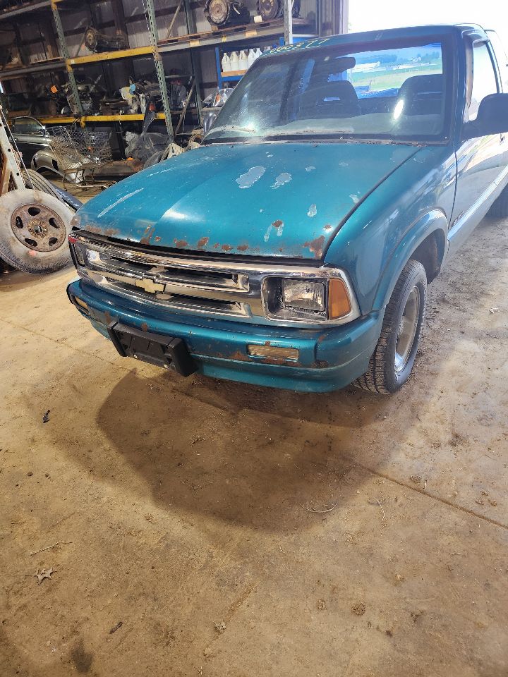 https://f005.backblazeb2.com/file/img-partshotlines-com/Inventory/MA385/Vehicle/10528_01.jpg