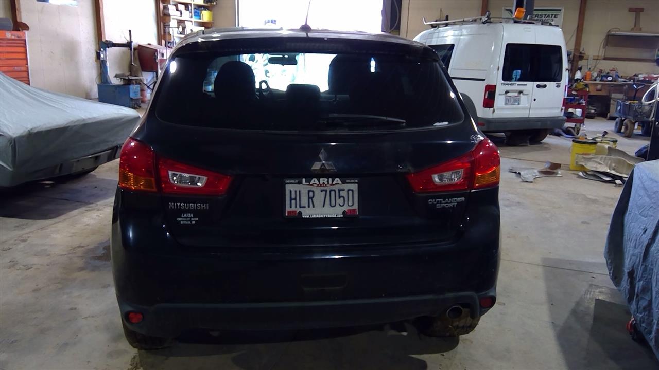https://f005.backblazeb2.com/file/img-partshotlines-com/Inventory/MA385/Vehicle/10537_05.jpg