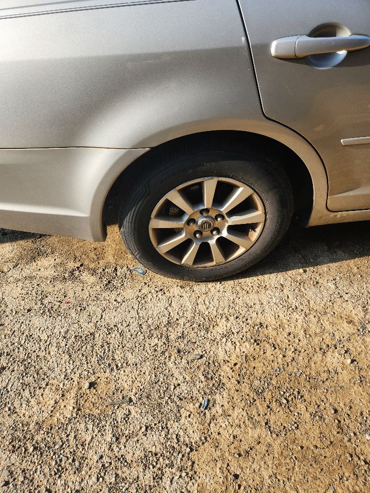 https://f005.backblazeb2.com/file/img-partshotlines-com/Inventory/MA385/Vehicle/10550_02.jpg