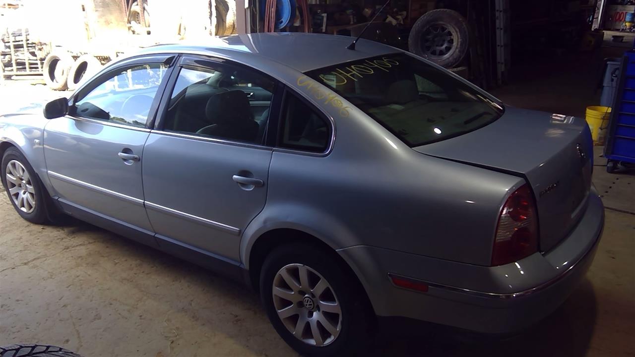 https://f005.backblazeb2.com/file/img-partshotlines-com/Inventory/MA385/Vehicle/10556_03.jpg