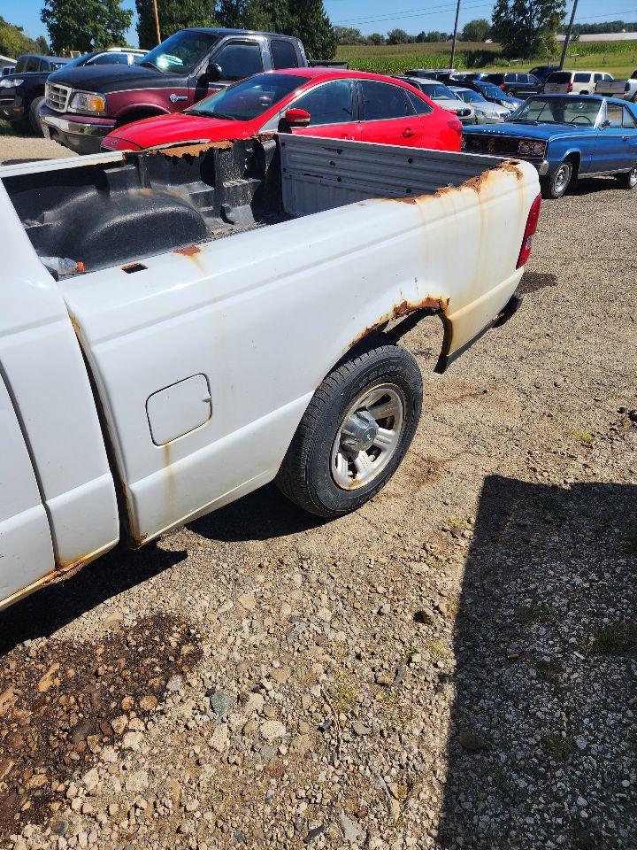 https://f005.backblazeb2.com/file/img-partshotlines-com/Inventory/MA385/Vehicle/10566_04.jpg