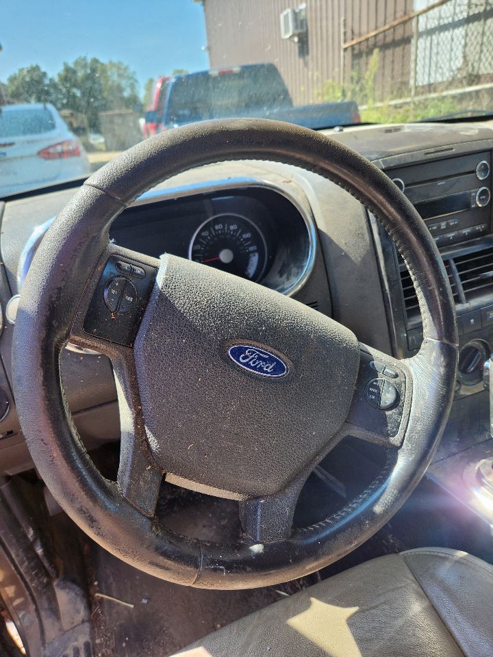 https://f005.backblazeb2.com/file/img-partshotlines-com/Inventory/MA385/Vehicle/10583_07.jpg