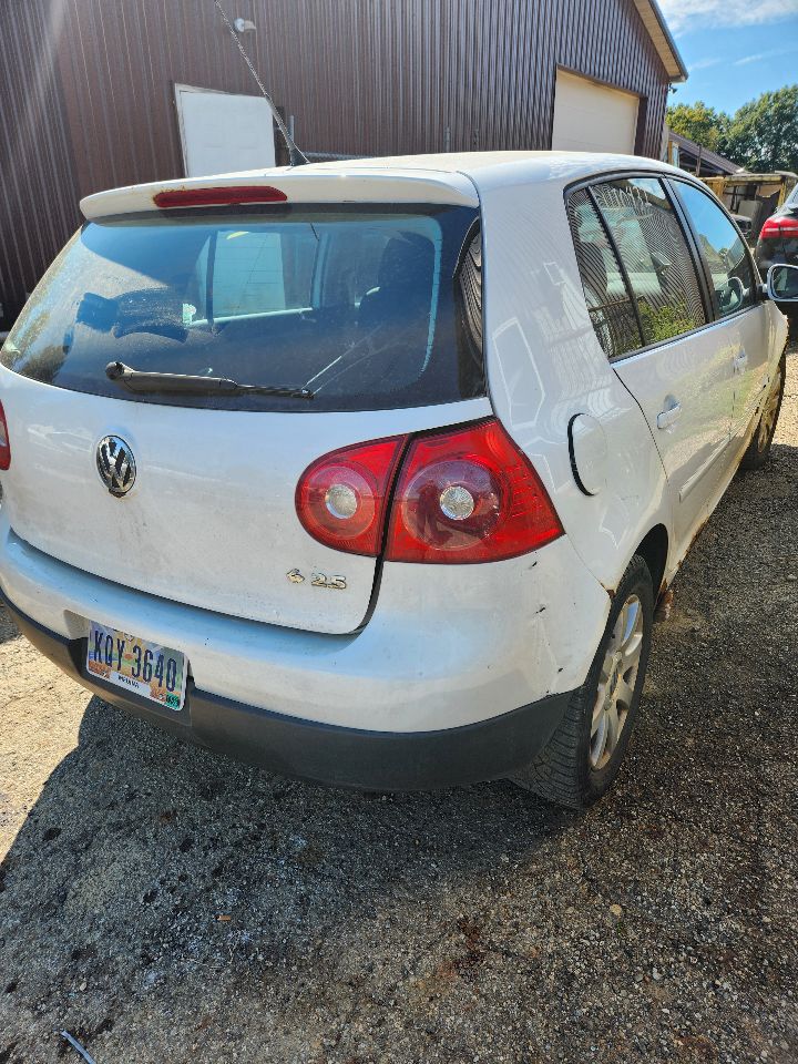 https://f005.backblazeb2.com/file/img-partshotlines-com/Inventory/MA385/Vehicle/10588_02.jpg