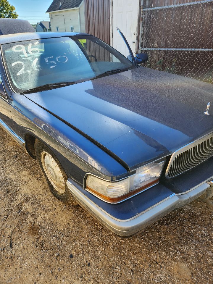 https://f005.backblazeb2.com/file/img-partshotlines-com/Inventory/MA385/Vehicle/10613_06.jpg