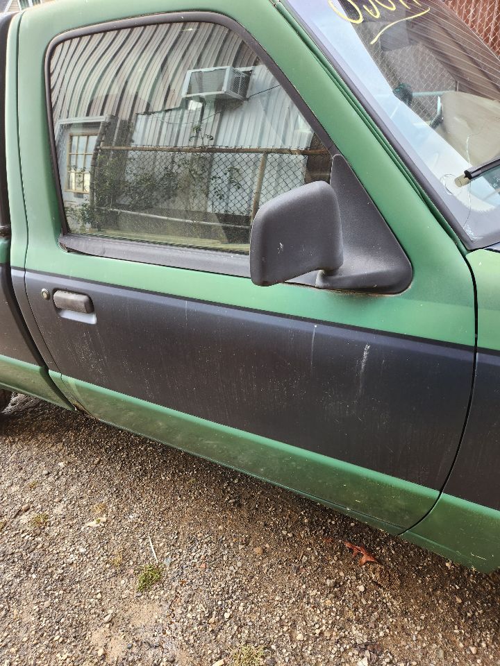 https://f005.backblazeb2.com/file/img-partshotlines-com/Inventory/MA385/Vehicle/10643_03.jpg
