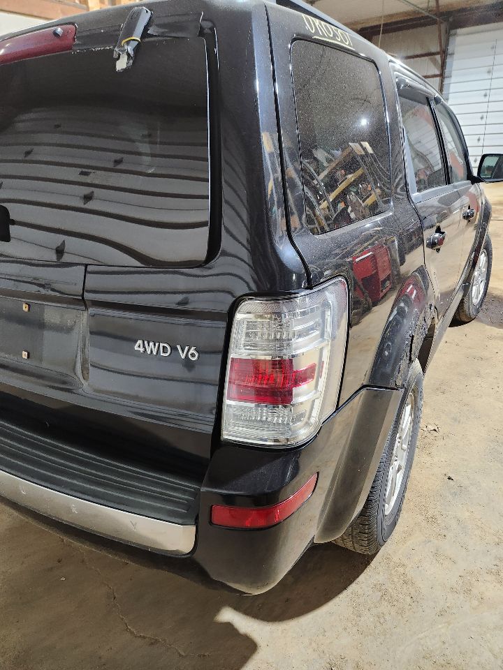 https://f005.backblazeb2.com/file/img-partshotlines-com/Inventory/MA385/Vehicle/10651_08.jpg