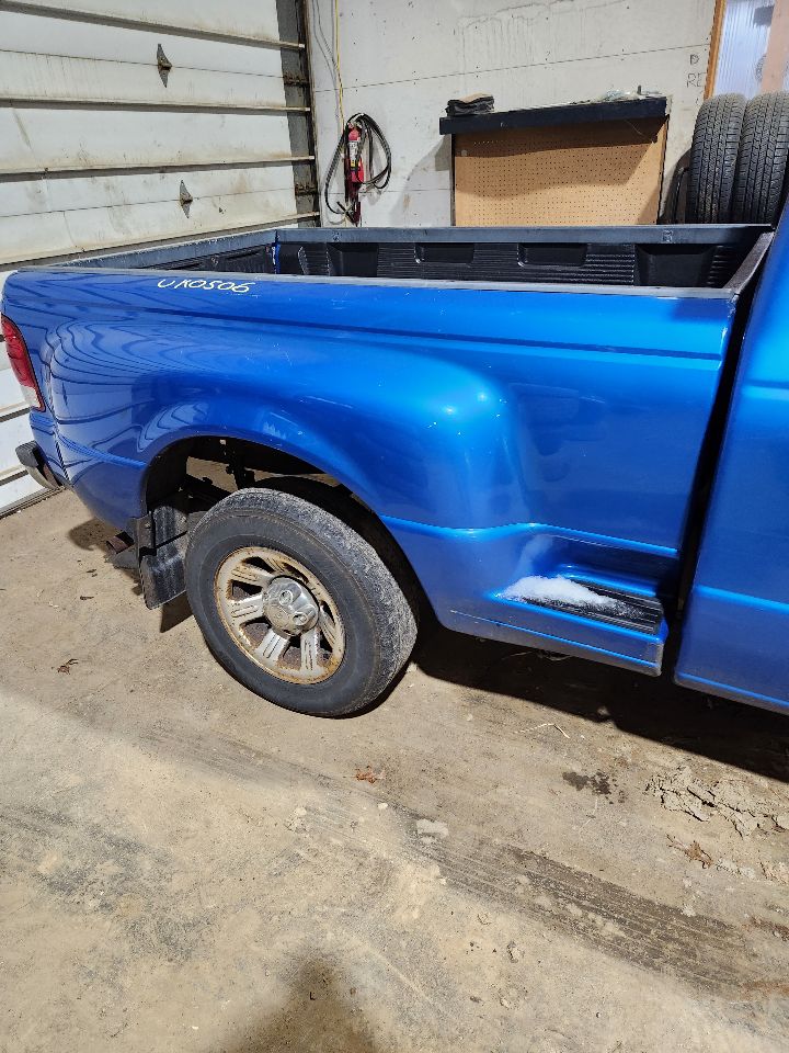 https://f005.backblazeb2.com/file/img-partshotlines-com/Inventory/MA385/Vehicle/10654_06.jpg