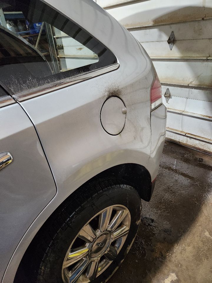 https://f005.backblazeb2.com/file/img-partshotlines-com/Inventory/MA385/Vehicle/10681_07.jpg