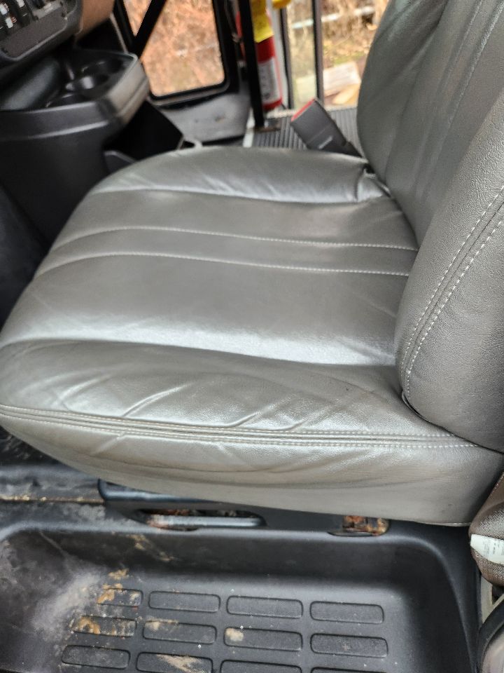 https://f005.backblazeb2.com/file/img-partshotlines-com/Inventory/MA385/Vehicle/10685_06.jpg