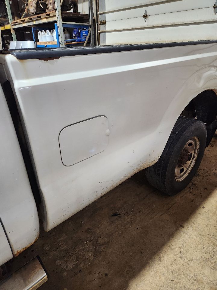 https://f005.backblazeb2.com/file/img-partshotlines-com/Inventory/MA385/Vehicle/10687_04.jpg
