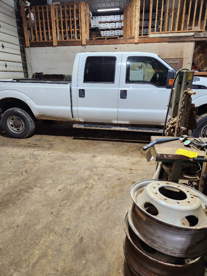 https://f005.backblazeb2.com/file/img-partshotlines-com/Inventory/MA385/Vehicle/10687_10.jpg